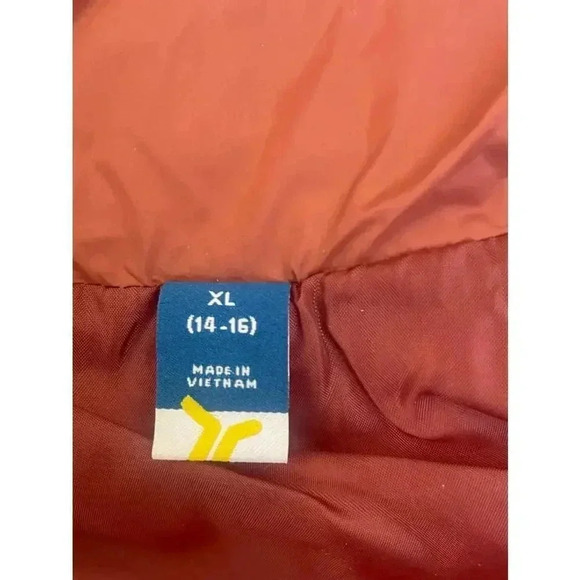 NWT Old Navy Girl’s Cropped Quilted Vest Size 14-16 XL Rustic Color - Picture 3 of 9